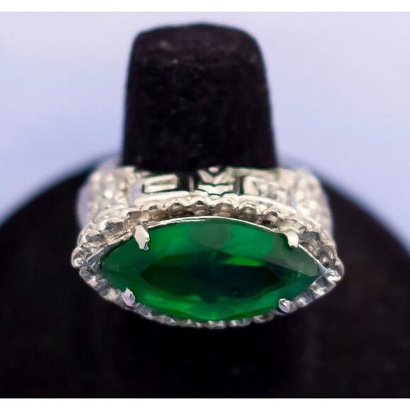 Vintage Edwardian Emerald Ring - S13 - Picture 2 of 3